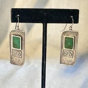 Vintage 925 Sterling Silver Green Stone Dangle Earrings Tribal Inlay Style